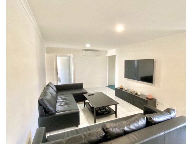 13 Strathearn Court, Carrum Downs VIC 3201