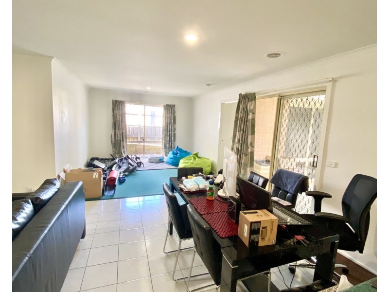 13 Strathearn Court, Carrum Downs VIC 3201