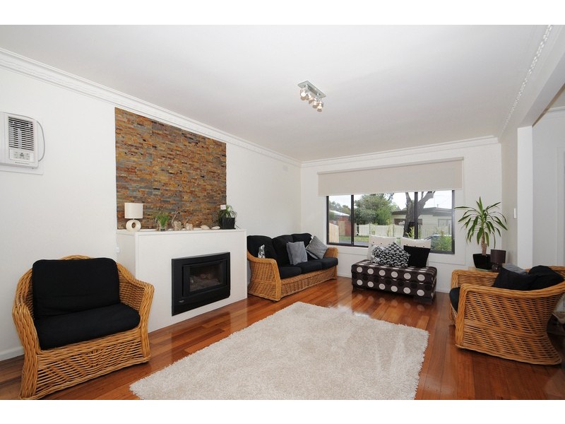 21 Galway Street, Seaford VIC 3198
