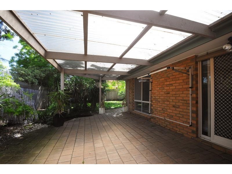 11 Streeton Court, Skye VIC 3977