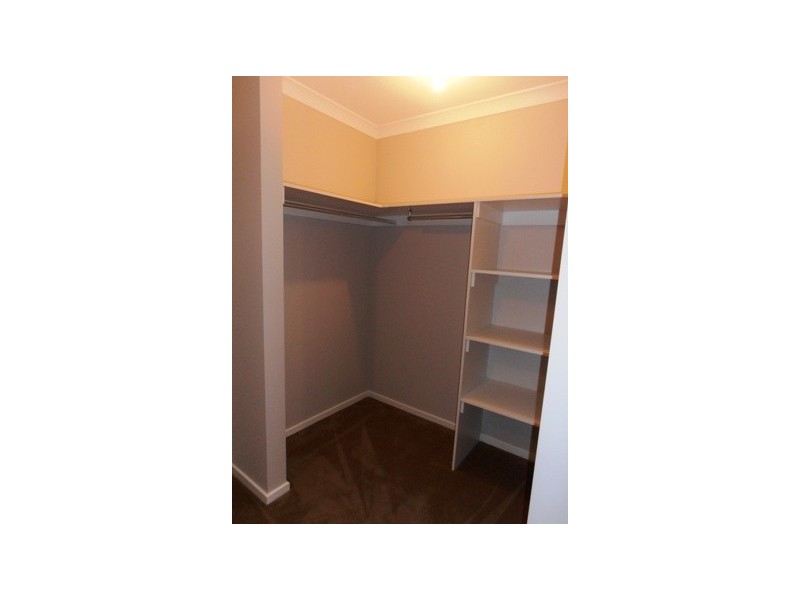 14 Copernicus Circuit, Cranbourne West VIC 3977