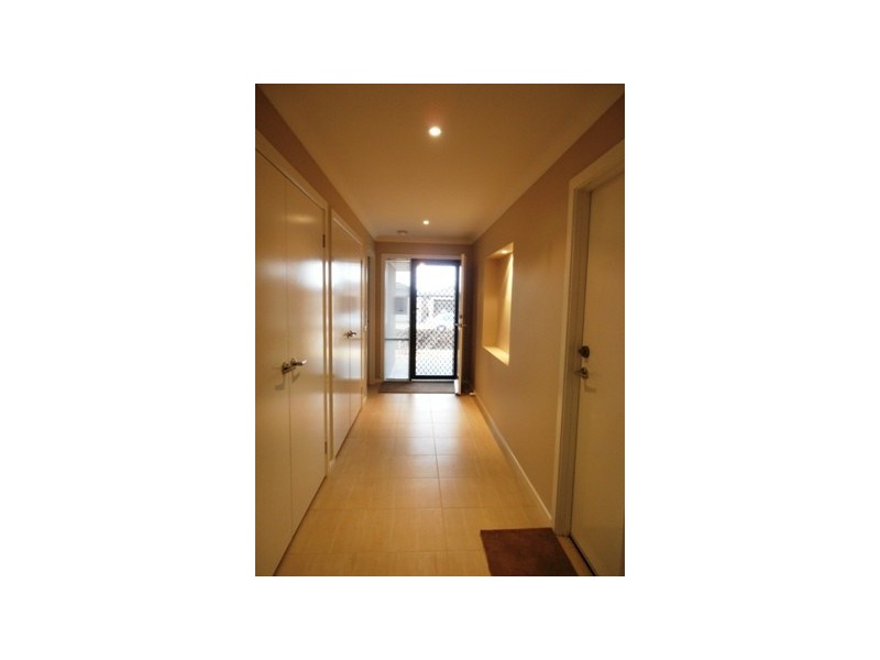 14 Copernicus Circuit, Cranbourne West VIC 3977