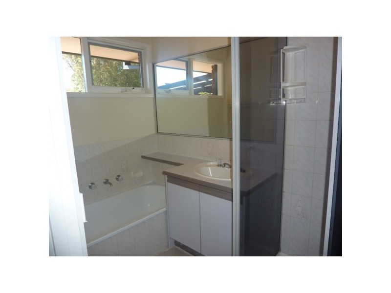 11 Regal Court, Carrum Downs VIC 3201