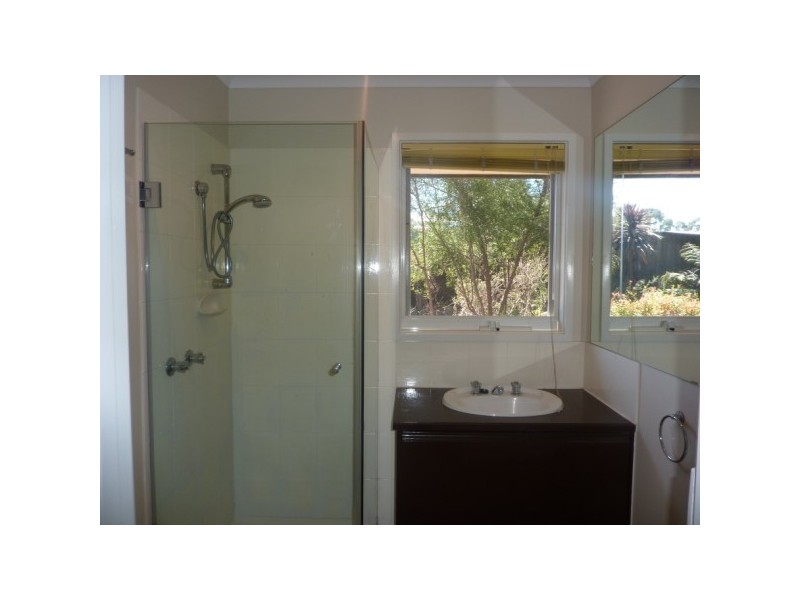 11 Regal Court, Carrum Downs VIC 3201