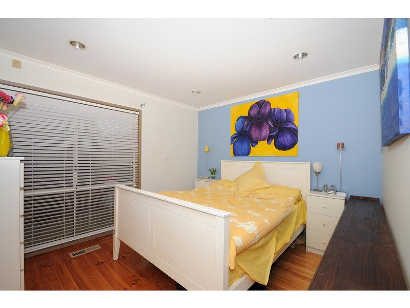 11 Charleville Court, Carrum Downs VIC 3201