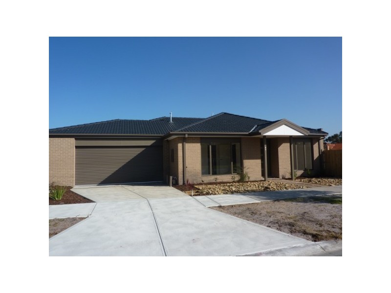 95 Oberon Drive, Carrum Downs VIC 3201