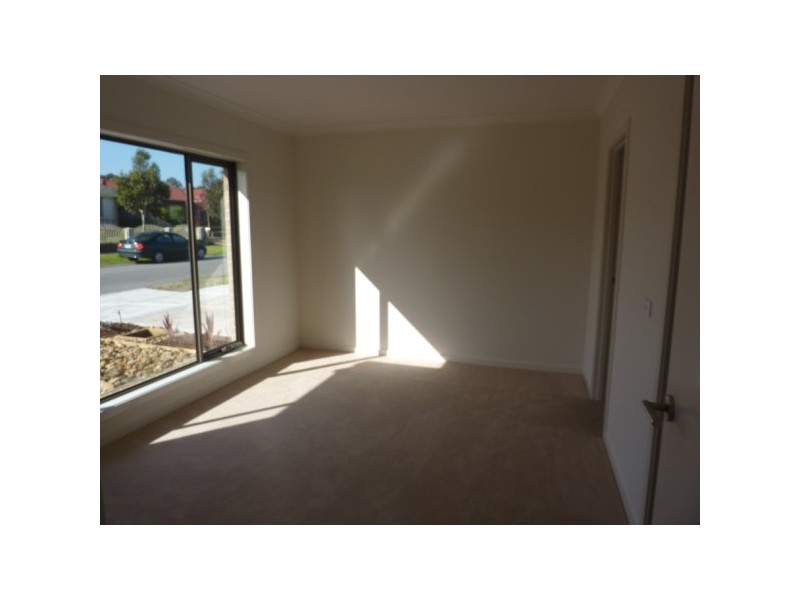 95 Oberon Drive, Carrum Downs VIC 3201