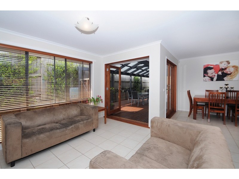 17 Esta Court, Carrum Downs VIC 3201