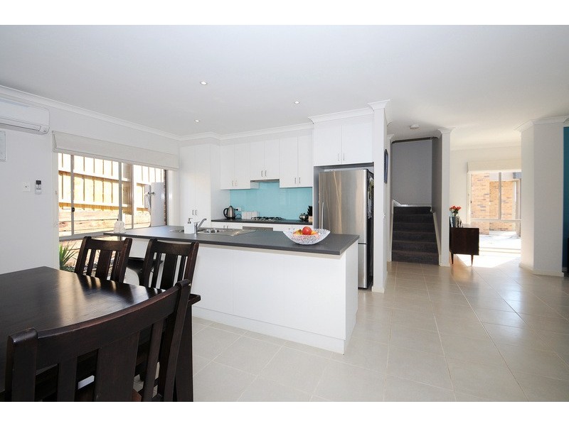 1/35 Lily Way, Skye VIC 3977