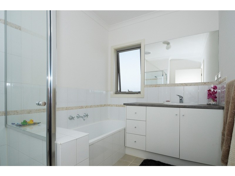 1/35 Lily Way, Skye VIC 3977