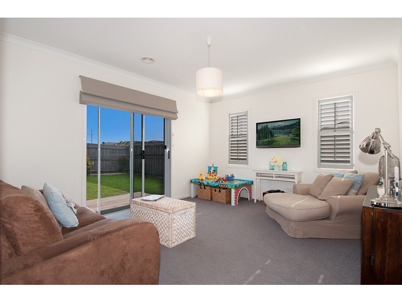 21 Sandarra Boulevard, Sandhurst VIC 3977