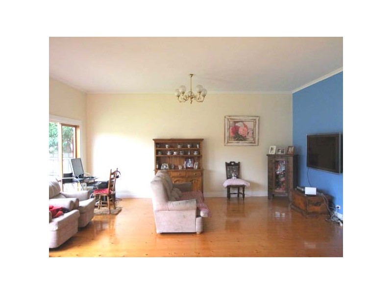 90 Haughton Road, Oakleigh VIC 3166