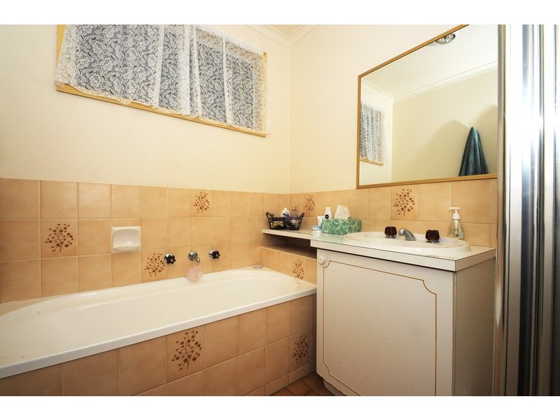 10 Kestrel Court, Carrum Downs VIC 3201