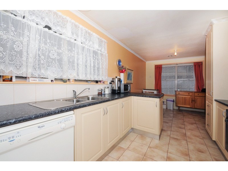 120 Excelsior Drive, Frankston North VIC 3200