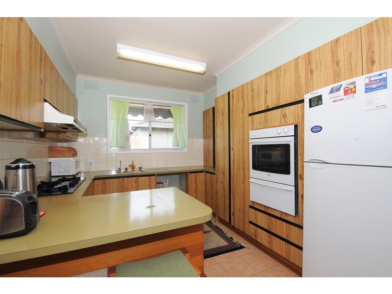 1 Aleppo Crescent, Frankston North VIC 3200