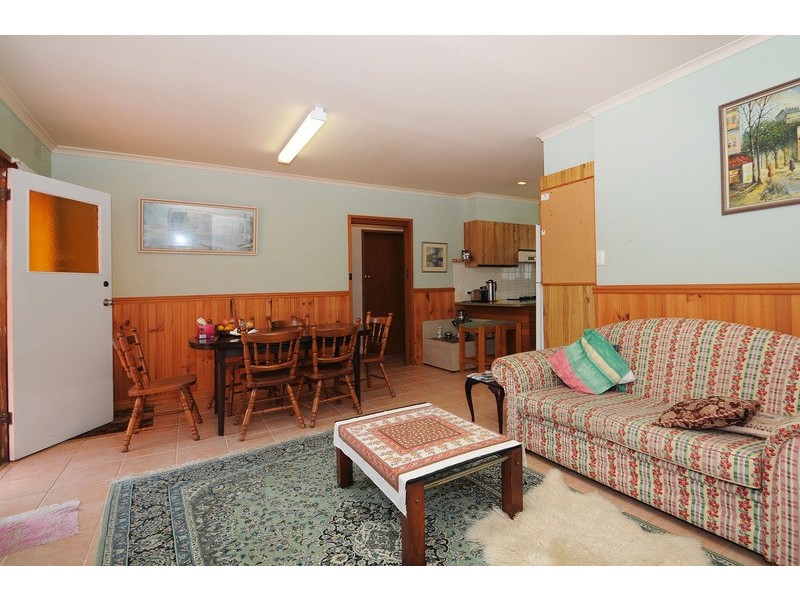 1 Aleppo Crescent, Frankston North VIC 3200