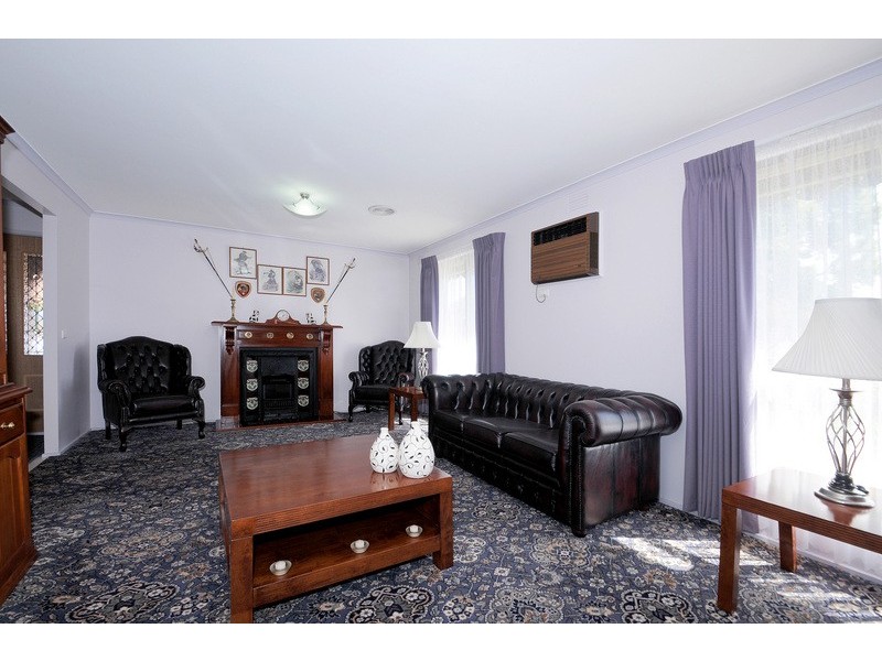 88 Lyrebird Drive, Carrum Downs VIC 3201