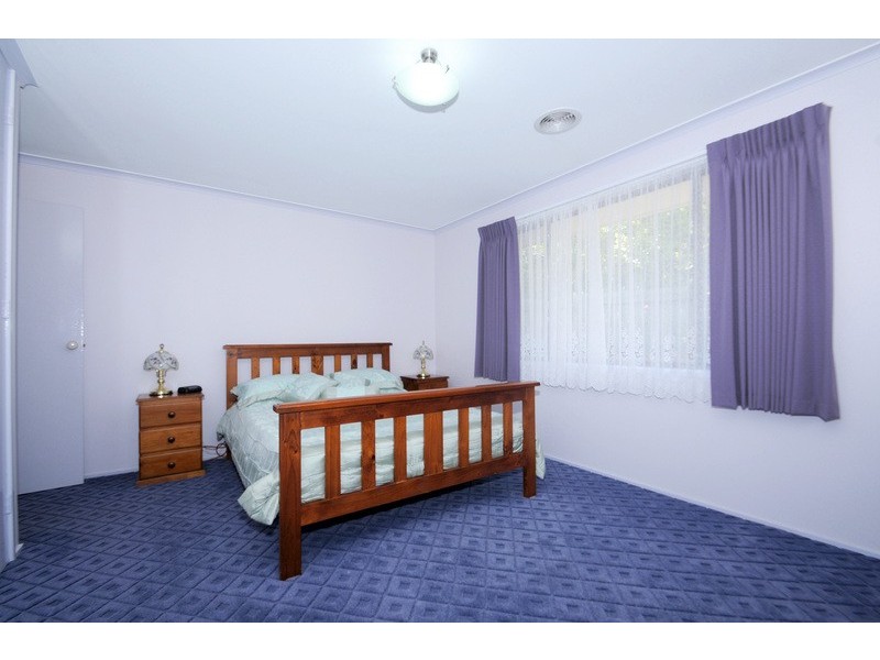 88 Lyrebird Drive, Carrum Downs VIC 3201