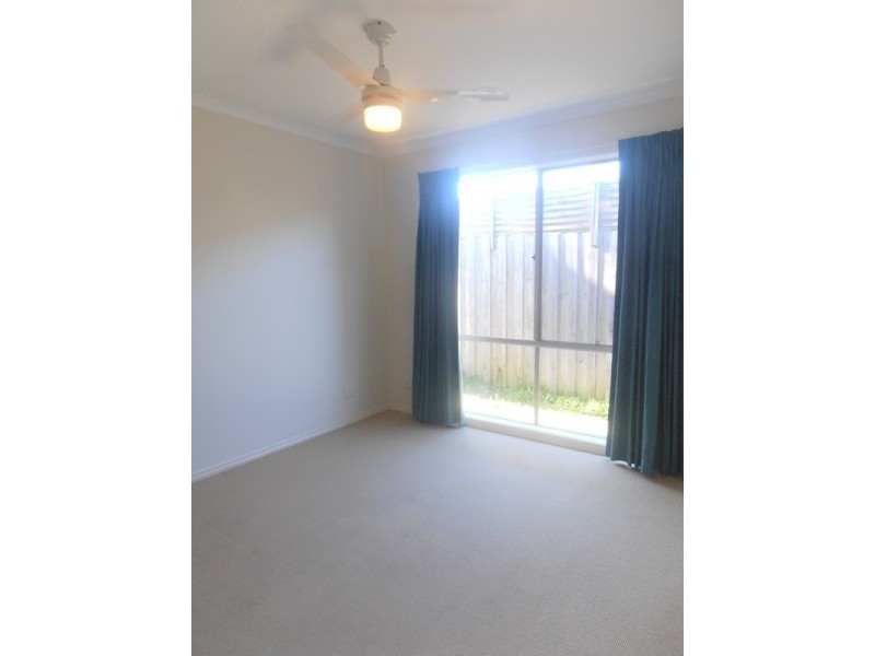 6 Arlene Drive, Skye VIC 3977