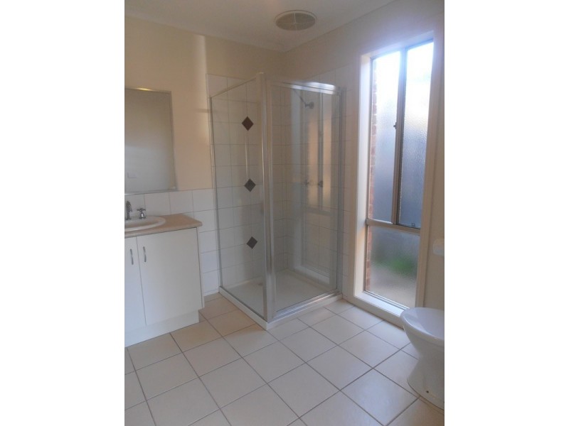 6 Arlene Drive, Skye VIC 3977