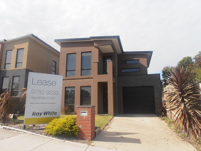 4 Protea Street, Carrum Downs VIC 3201