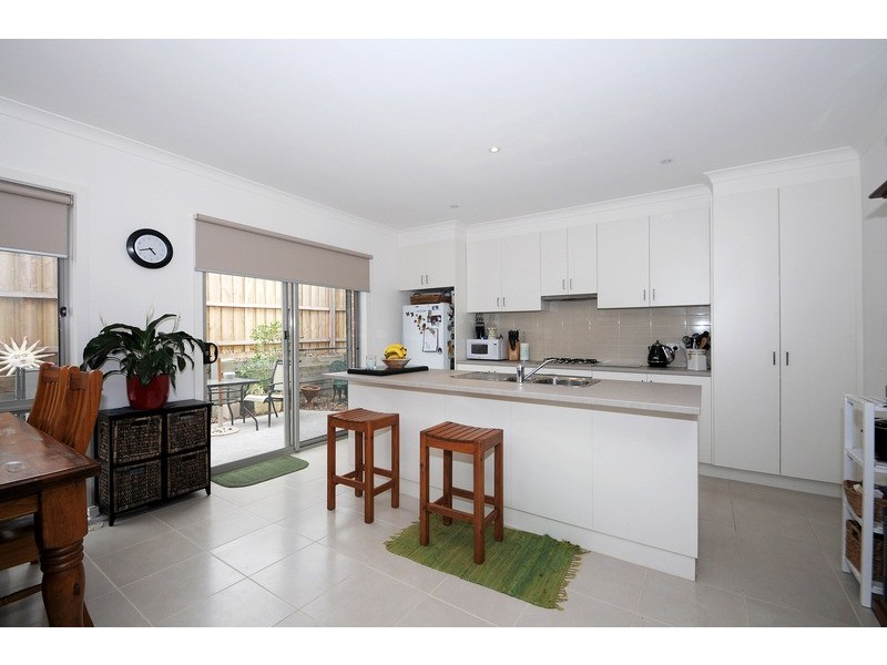 4/35 Lily Way, Skye VIC 3977