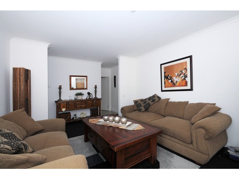 4/35 Lily Way, Skye VIC 3977