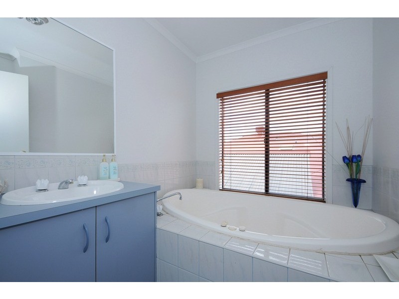 79 Gamble Road, Carrum Downs VIC 3201