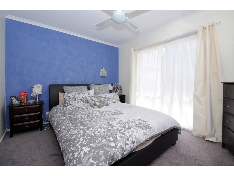 12 Strathearn Court, Carrum Downs VIC 3201