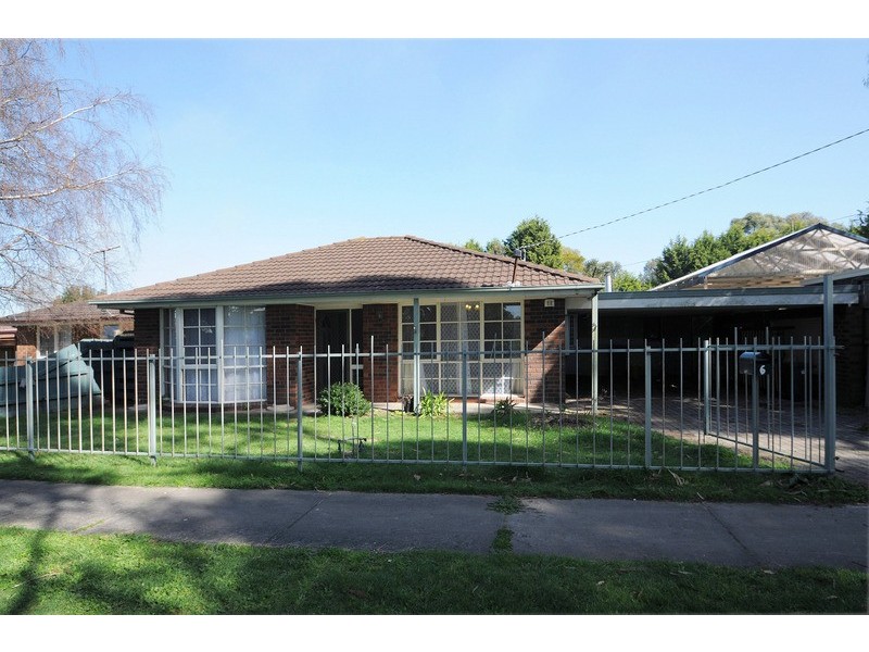 6 Grandview Grove, Baxter VIC 3911