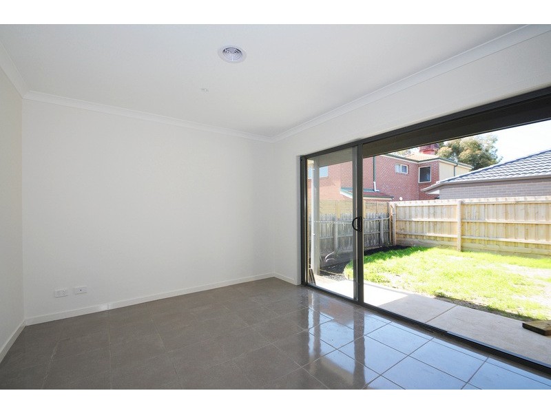 97 Oberon Drive, Carrum Downs VIC 3201
