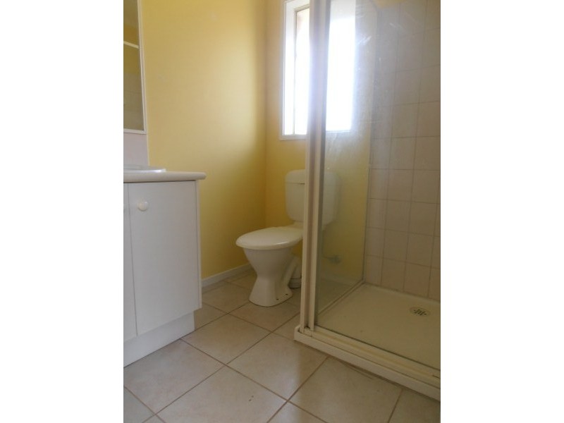 4 Elpara Place, Skye VIC 3977