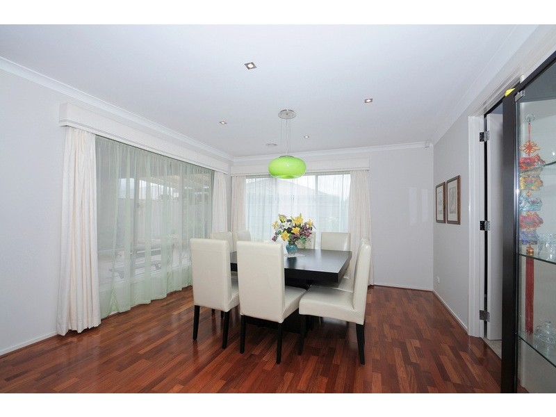 4 Blue Peppermint Court, Lyndhurst VIC 3975