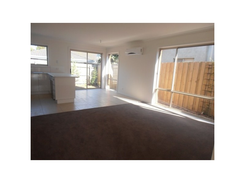 1B/32 William Road, Carrum Downs VIC 3201