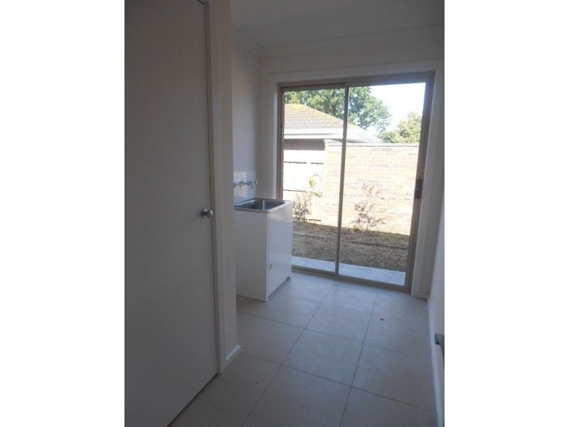 1B/32 William Road, Carrum Downs VIC 3201