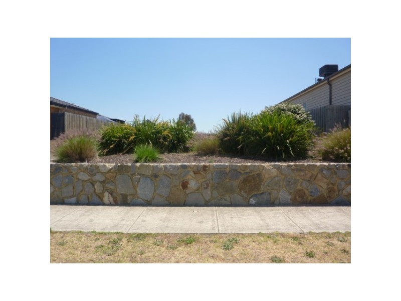 6 Bawden Street, Carrum Downs VIC 3201