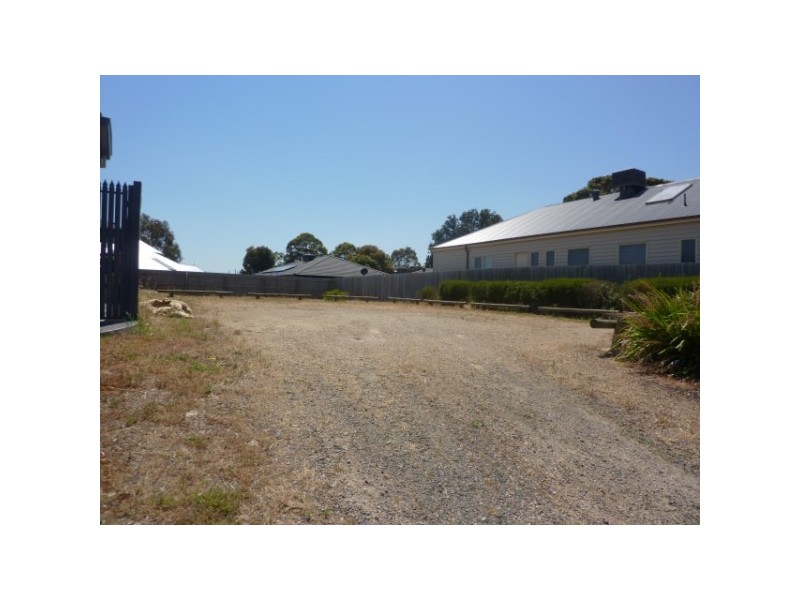 6 Bawden Street, Carrum Downs VIC 3201