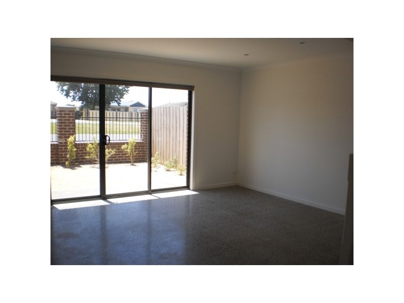 5 Gibson Court, Carrum Downs VIC 3201