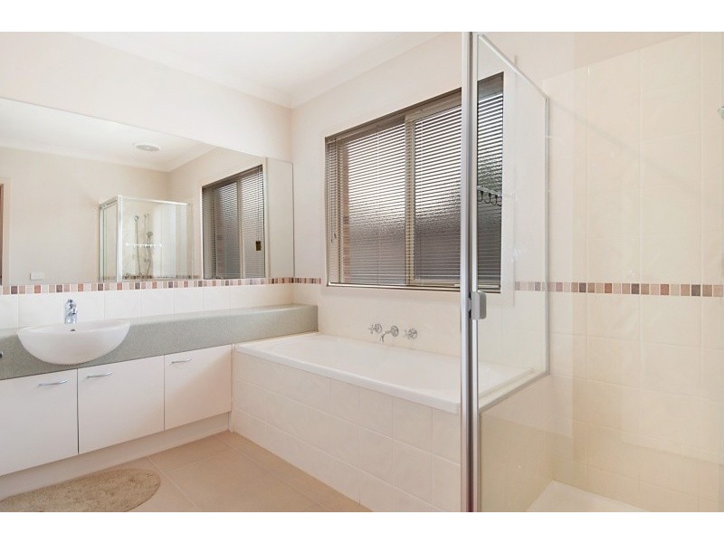 3/72 Clifton Park Drive, Carrum Downs VIC 3201