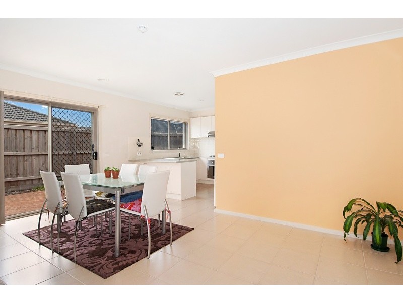 3/72 Clifton Park Drive, Carrum Downs VIC 3201