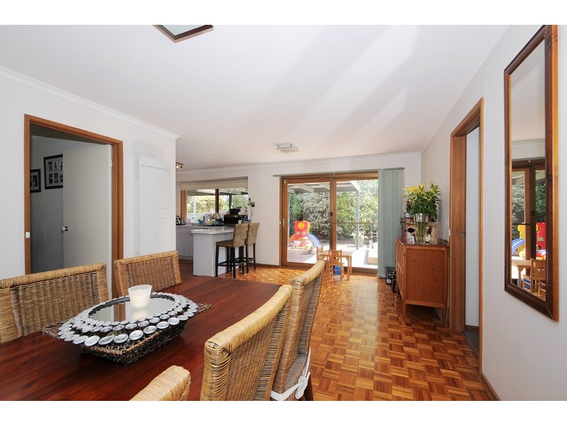 6 Paras Drive, Carrum Downs VIC 3201