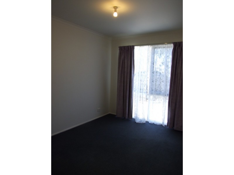 154 Hall Road, Carrum Downs VIC 3201