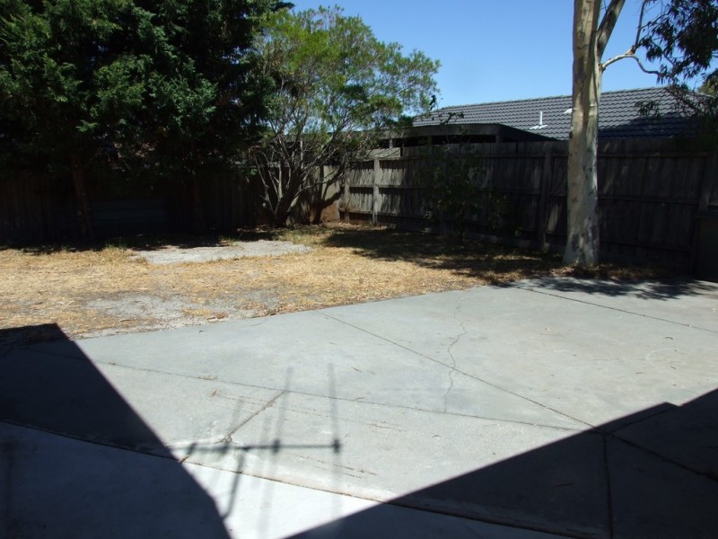 154 Hall Road, Carrum Downs VIC 3201