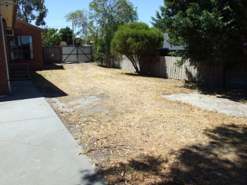 154 Hall Road, Carrum Downs VIC 3201