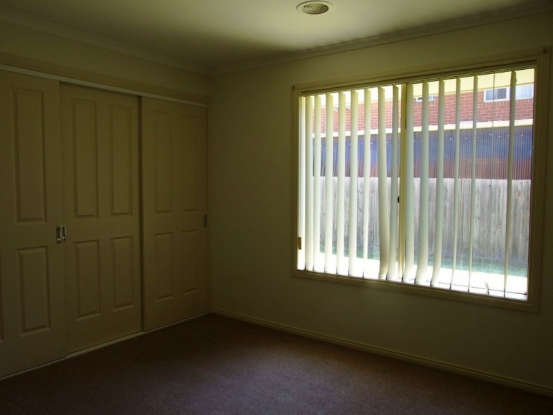 9 Edinburgh Drive, Skye VIC 3977