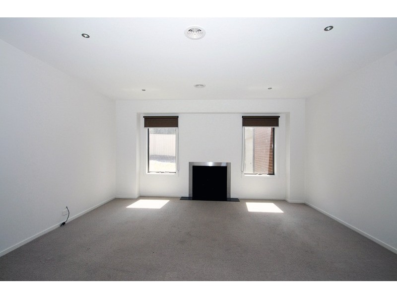 2 Springhill Road, Langwarrin VIC 3910