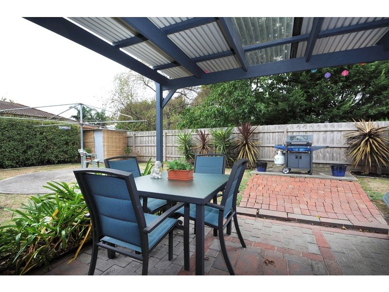 2 Currawong Drive, Carrum Downs VIC 3201