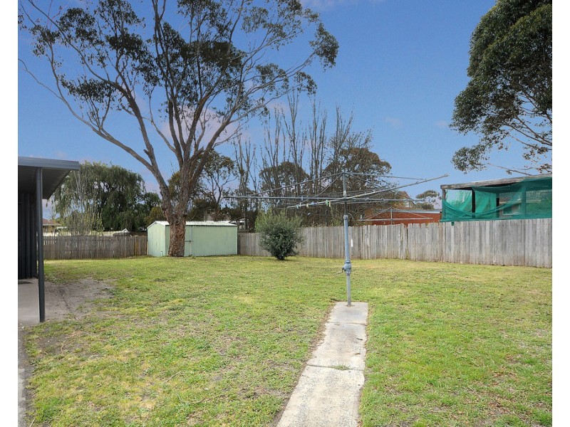 117 Monterey Boulevard, Frankston North VIC 3200