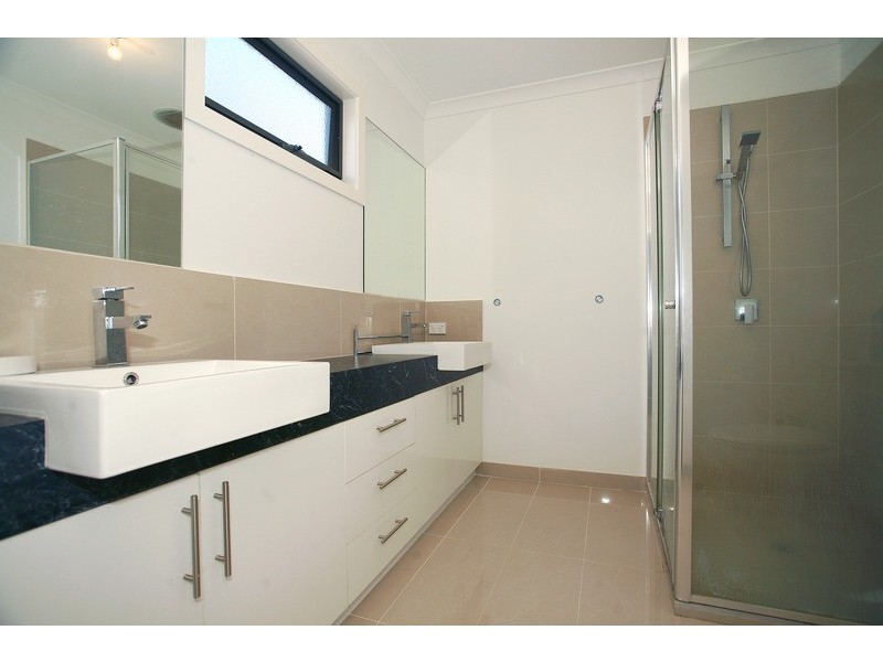 3/27 Jacaranda Drive, Carrum Downs VIC 3201