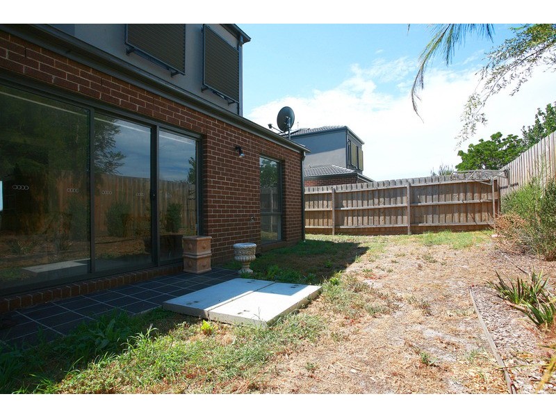3/27 Jacaranda Drive, Carrum Downs VIC 3201